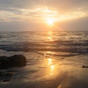 shaktivating-retreat-costa-rica-ocean-sunrise-sun-pura-vida